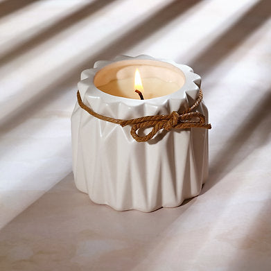 Organic Aroma Ceramic Soy Wax Jar Candle Luxury Fragrance White Oudh